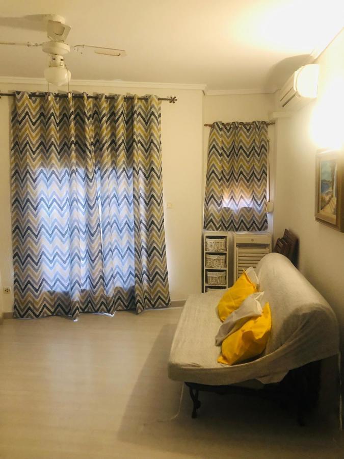 شقة Bonito Estudio En دينايا المظهر الخارجي الصورة