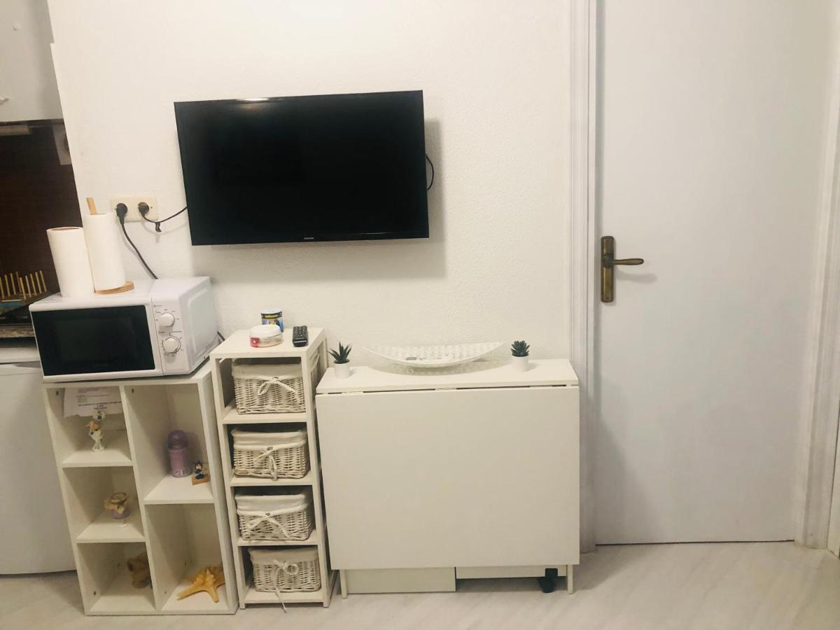 شقة Bonito Estudio En دينايا المظهر الخارجي الصورة